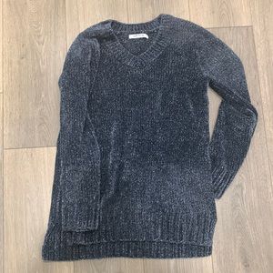 Chenille pull over